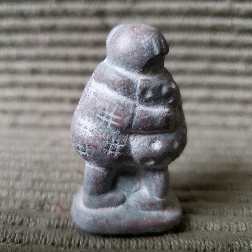 Miniature hugs by Isabel Bloom..